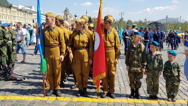 Обележавање Дана Ваздушно-десантних снага Обележавање Дана Ваздушно-десантних снага - Sputnik Србија