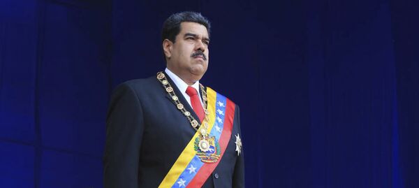 Predsednik Venecuele Nikolas Maduro na vojnoj paradi u Karakasu Predsednik Venecuele Nikolas Maduro na vojnoj paradi u Karakasu - Sputnik Srbija