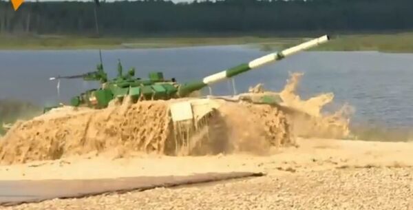 Sedmi dan Tenkovskog biatlona - Sputnik Srbija