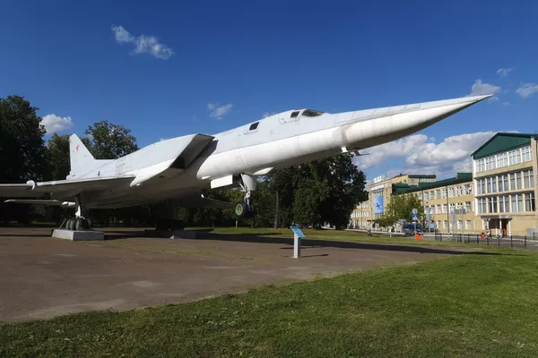 Како потопити носач авиона (фото) Како потопити носач авиона (фото) - Sputnik Србија