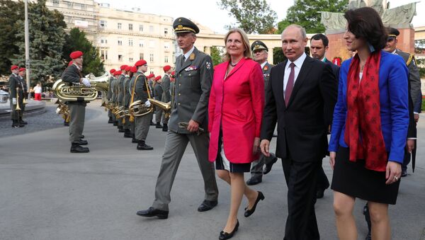 Radna poseta predsednika Rusije Vladimira Putina Austriji - Sputnik Srbija