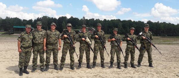 Екипа која је представљала Војску Србије на Снајперској граници у Белорусији. Екипа која је представљала Војску Србије на Снајперској граници у Белорусији. - Sputnik Србија