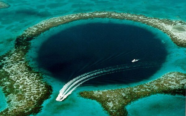 Velika plava rupa u Belizeu - Sputnik Srbija