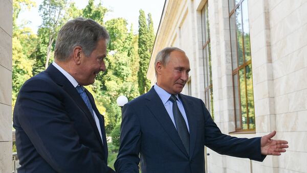 Predsednik Rusije Vladimir Putin i finski predsednik Sauli Niniste - Sputnik Srbija