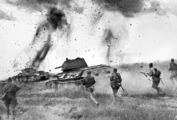 Napad ujedinjene Pete tenkovske gardijske armije u oblasti Prohorovke 5. jula 1943. - Sputnik Srbija