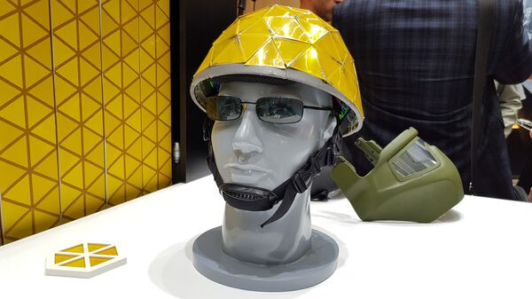 Шлем невидљив за људско око Шлем невидљив за људско око - Sputnik Србија