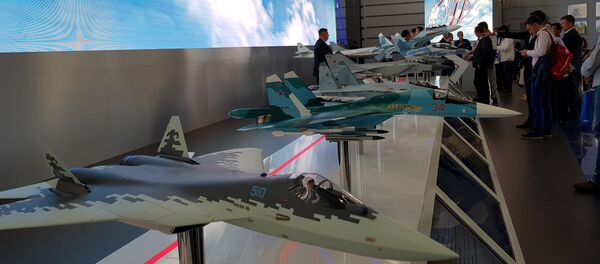 Модели најновијих руских авиона приказани на Форуму Модели најновијих руских авиона приказани на Форуму - Sputnik Србија