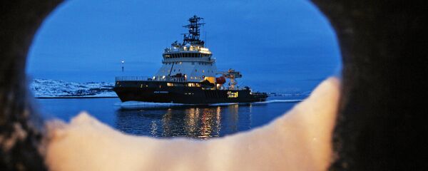 Дизел-електрични ледоломац Иља Муромец Северне флоте Русије - Sputnik Србија