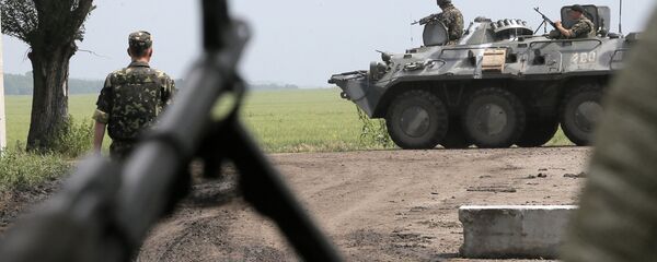 Pripadnici ukrajinske vojske u blizini Slovjanska u Ukrajini - Sputnik Srbija
