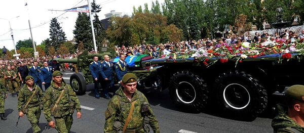 Сахрана бившег лидера ДНР Александра Захарченка - Sputnik Србија