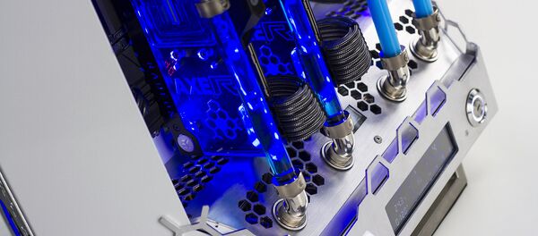 Kompjuter poseduje skup senzora koji u svakom momentu prate sve vitalne parametre računara, uključujući vlažnost i temperaturu vazduha. - Sputnik Srbija