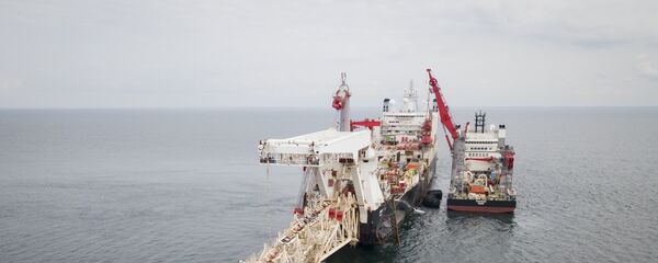 Пловило Солитер на Балтичком мору током постављања цеви за гасовод Северни ток 2 - Sputnik Србија