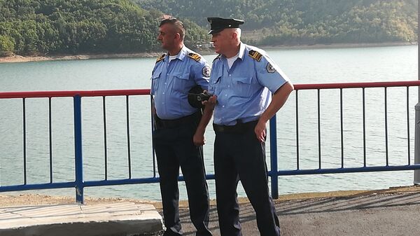 Припадници КПС на брани Газиводе - Sputnik Србија