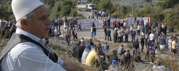 Албанци поставили блокаду током посете председника Србије Косову и Метохији 9. септембра 2018. - Sputnik Србија