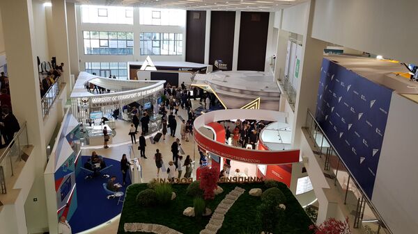 Стигло више од шест хиљада хиљада гостију из 60 земаља Стигло више од шест хиљада хиљада гостију из 60 земаља - Sputnik Србија