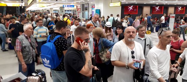 Аеродром Никола Тесла Аеродром Никола Тесла - Sputnik Србија