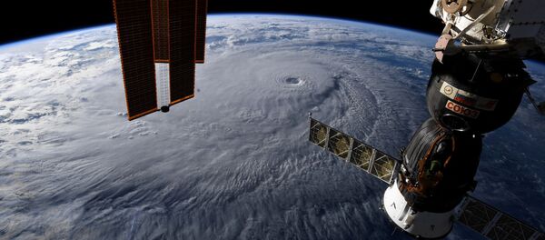 Pogled na Zemlju sa Međunarodne svemirske stanice Pogled na Zemlju sa Međunarodne svemirske stanice - Sputnik Srbija
