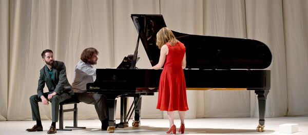 Scena iz predstave Svita br. 3 Evropa - Sputnik Srbija