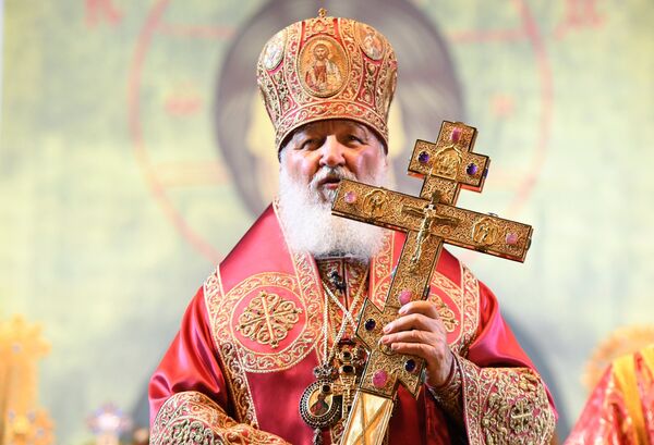 Патријарх Московски и целе Русије Кирил: Наша црква никад неће оставити у невољи своју браћу у Украјини, нити ће их напустити. Ми никад нећемо пристати на промену светих канонских граница наше цркве, јер је Кијев духовна колевка свете Русије, као што је Мцхета за Грузију или Косово за Србију. Патријарх Московски и целе Русије Кирил: Наша црква никад неће оставити у невољи своју браћу у Украјини, нити ће их напустити. Ми никад нећемо пристати на промену светих канонских граница наше цркве, јер је Кијев духовна колевка свете Русије, као што је Мцхета за Грузију или Косово за Србију. - Sputnik Србија