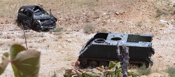Уништена техника у бази терориста Нусра фронта на граници Сирије и Либана - Sputnik Србија