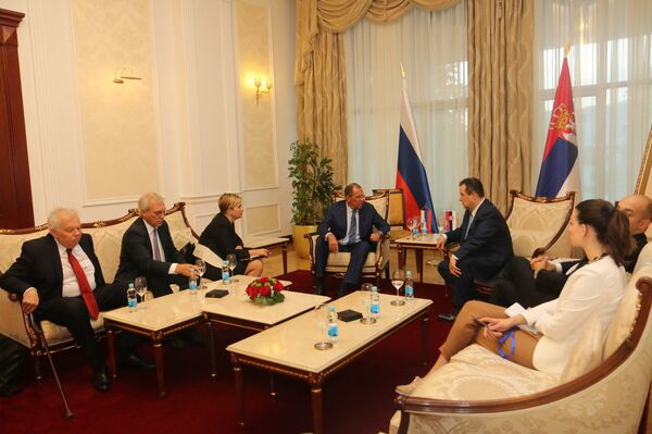 Сергеј Лавров и Ивица Дачић на састанку - Sputnik Србија