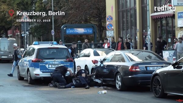 Бруталност полиције у Берлину - Sputnik Србија