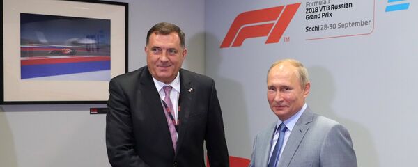 Predsednik Republike Srpske Milorad Dodik i predsednik Rusije Vladimir Putin na sastanku u Sočiju Predsednik Republike Srpske Milorad Dodik i predsednik Rusije Vladimir Putin na sastanku u Sočiju - Sputnik Srbija