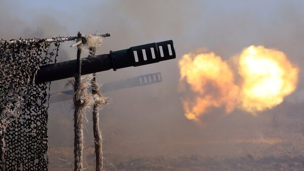 Паљба из оруђа Гиацинт калибра 152 мм на војним вежбама на полигону Павенково Балтичке флоте Русије - Sputnik Србија