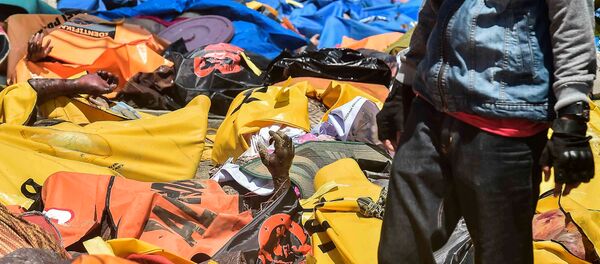 Tela pronađena ispod ruševina - Sputnik Srbija