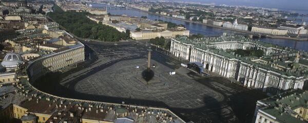 Pogled na Sankt Peterburg i Ermitaž - Sputnik Srbija