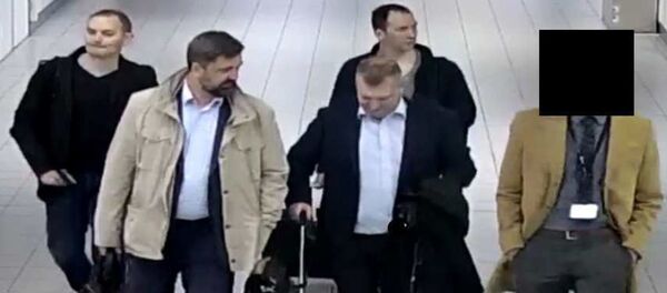 Четири мушкарца која су из Москве долетела у Амстердам 10. априла ухапсиле су власти Холандије - Sputnik Србија