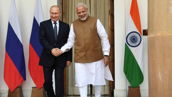 Председник Русије Владимир Путин и премијер Индије Нарендра Моди - Sputnik Србија