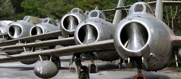 Миг 15 у албанској бази Кучова. - Sputnik Србија