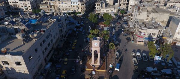 Поглед из дрона на центар Идлиба - Sputnik Србија