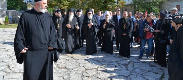 Историјска посета два патријарха Црној Гори - Sputnik Србија