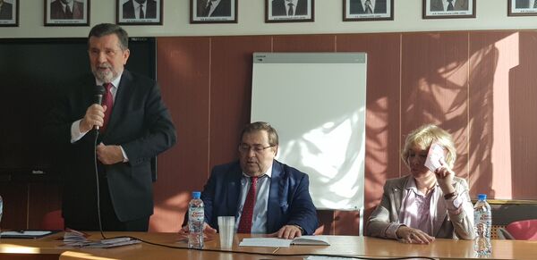 Ambasador Srbije u Moskvi Slavenko Terzić Ambasador Srbije u Moskvi Slavenko Terzić - Sputnik Srbija