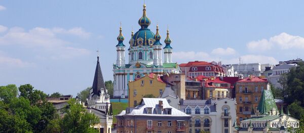 Поглед на Андрејевску цркву у Кијеву Поглед на Андрејевску цркву у Кијеву - Sputnik Србија