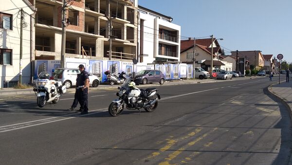 Policija na mestu eksplozije automobila na Voždovcu - Sputnik Srbija