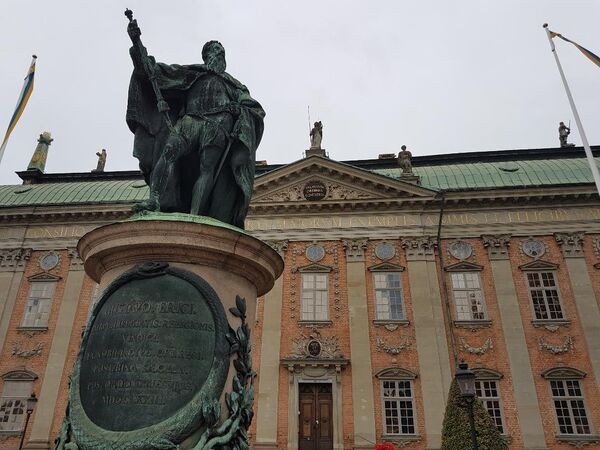 Споменик Густаву II Адолфу, Северном лаву, испред Краљевске палате у Стокхолму - Sputnik Србија