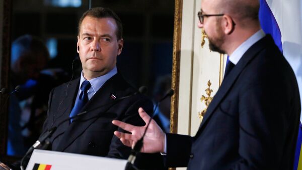 Premijer Rusije Dmitrij Medvedev i premijer Belgije Šarl Mišel - Sputnik Srbija