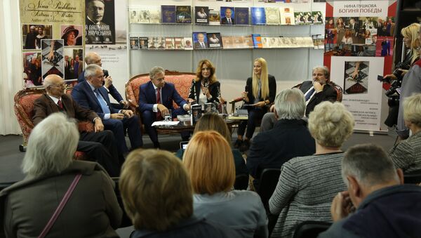 Promocija knjige Aleksej Puškov - Sputnik Srbija