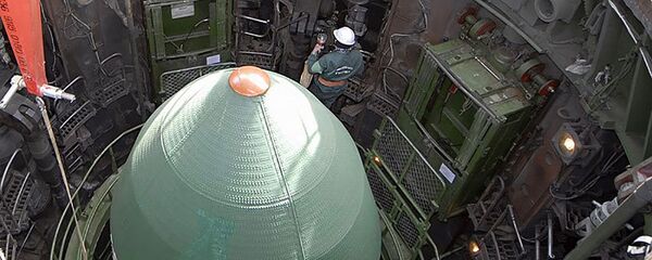 Bojeva glava nuklearne rakete Bojeva glava nuklearne rakete - Sputnik Srbija
