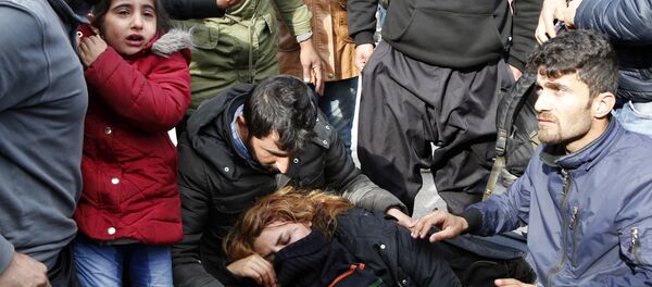 Мигранти на граници Хрватске и Босне Мигранти на граници Хрватске и Босне - Sputnik Србија