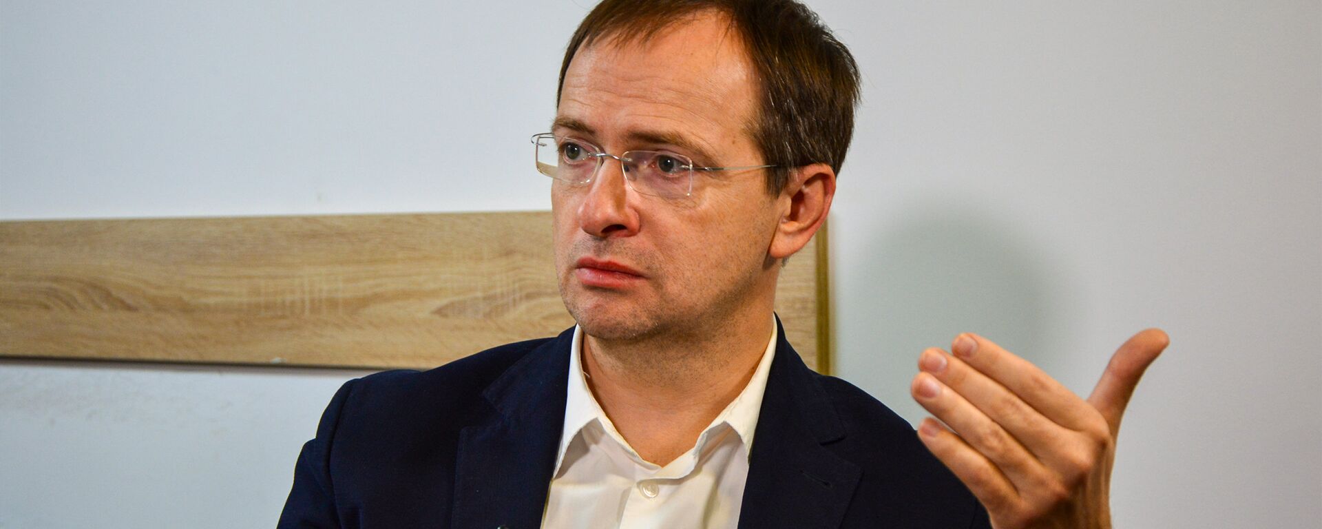 Министар културе Русије Владимир Медински - Sputnik Србија, 1920, 16.05.2025