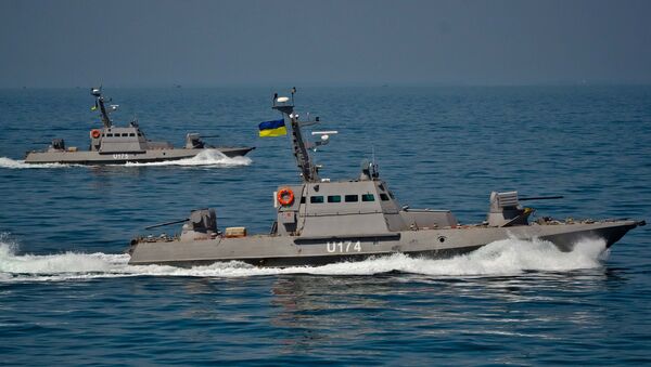 Mali oklopni artiljerijski brodovi ukrajinske mornarice Berdjansk i Akerman - Sputnik Srbija