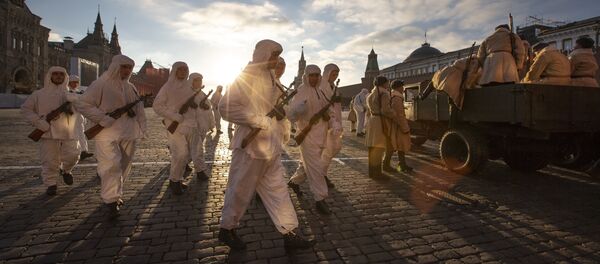 Све је спремно за параду 7. новембра Све је спремно за параду 7. новембра - Sputnik Србија