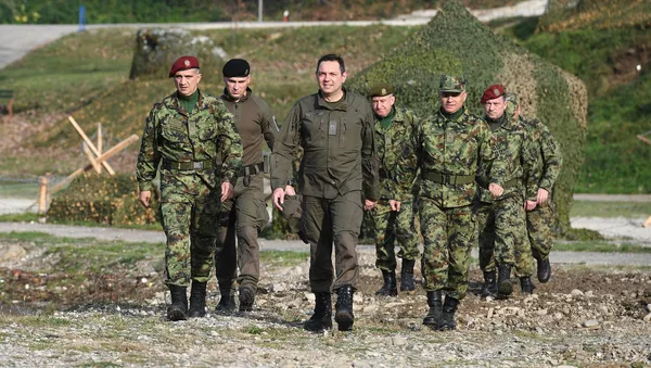 Министар одбране Александар Вулин на провери спремности Специјалне бригаде и Речне флотиле за вежбу „Век победника 1918-2018“ - Sputnik Србија