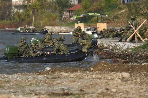 Провера спремности Специјална бригада и Речна флотила војна вежба „Век победника 1918-2018“ војска Србије Провера спремности Специјална бригада и Речна флотила војна вежба „Век победника 1918-2018“ војска Србије - Sputnik Србија