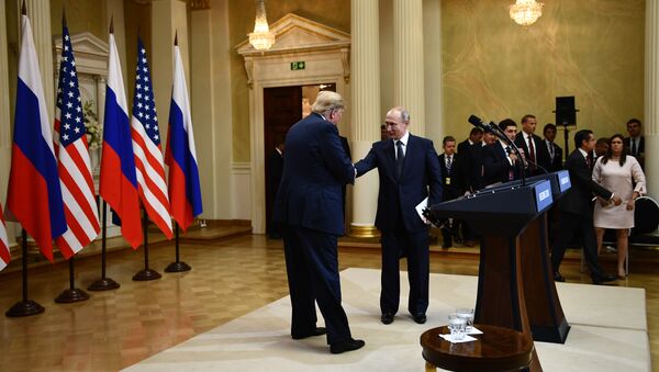 Vladimir Putin i Donald Tramp - Sputnik Srbija