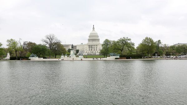 Pogled na američki Kapitol u kome se nalazi Kongres - Sputnik Srbija
